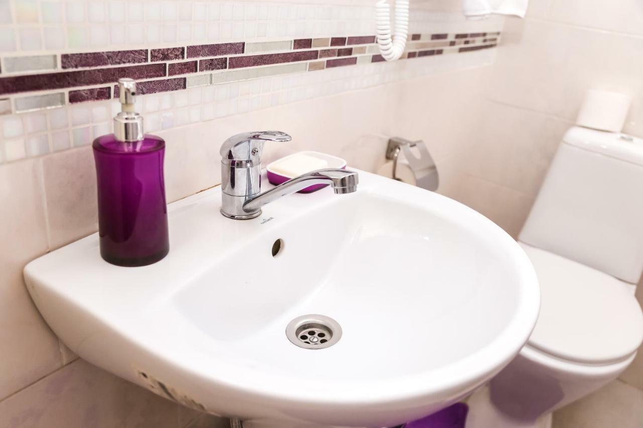 Square Apartments Odessa Ngoại thất bức ảnh